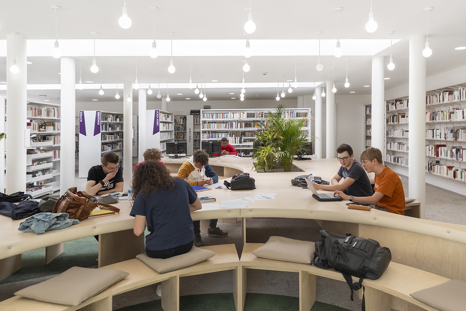 Saint-Quentin Bibliotek, Frankrig