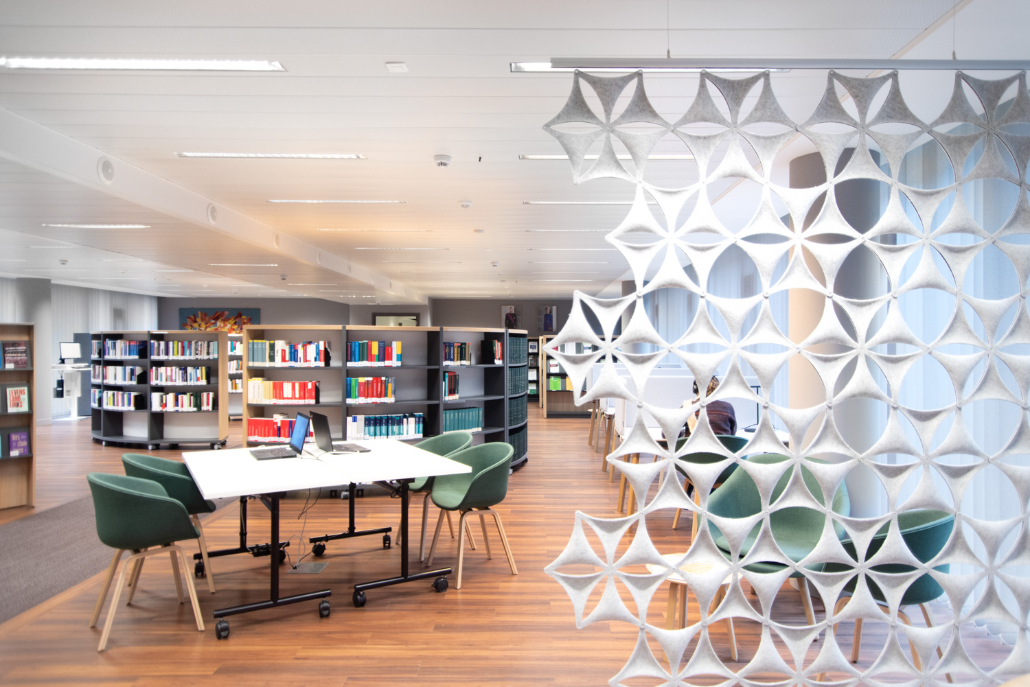 Forbundsparlamentets Bibliotek, Belgien